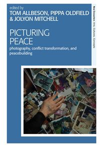 Produktbild: Picturing Peace