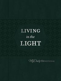 Produktbild: Living in The Light