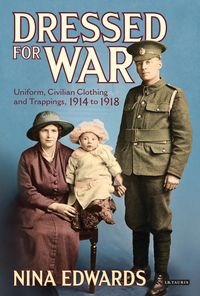 Produktbild: Dressed for War