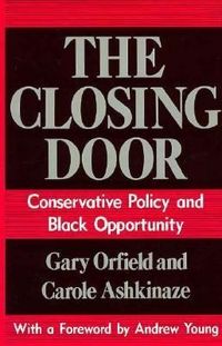 Produktbild: Closing Door