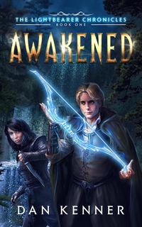 Produktbild: Awakened (The Lightbearer Chronicles, #1)