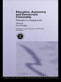 Produktbild: Education, Autonomy and Democratic Citizenship