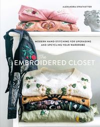 Produktbild: The Embroidered Closet