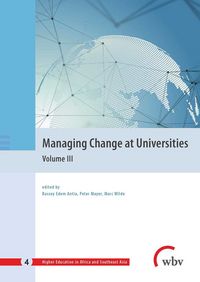 Produktbild: Managing Change at Universities