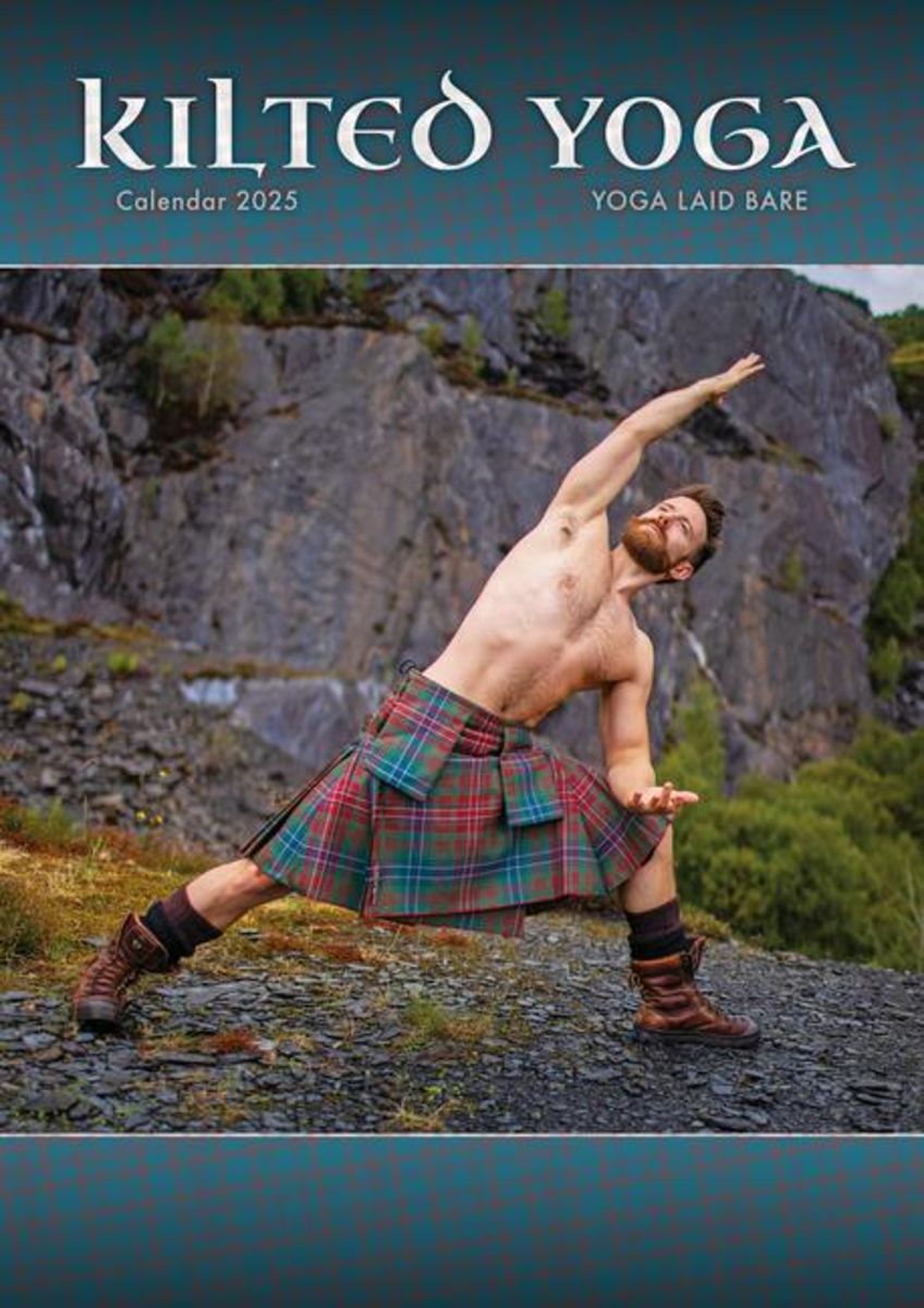 '2025 Kilted Yoga Wall Calendar' 'Bücher'