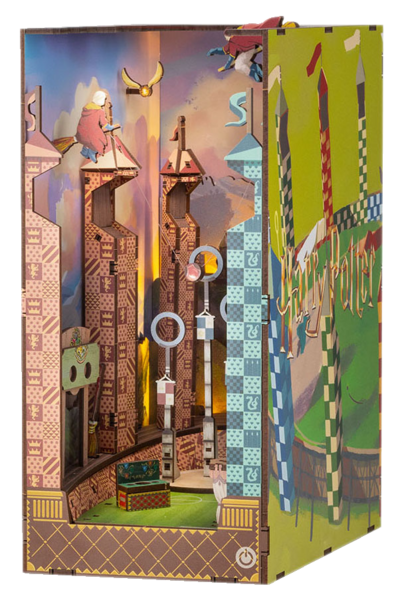 Produktbild Book Nook DIY Bücherecke Harry Potter Quidditch Field von Revell Tiny Adventures